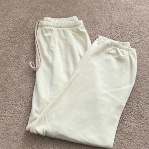Thin Cream Sweatpants